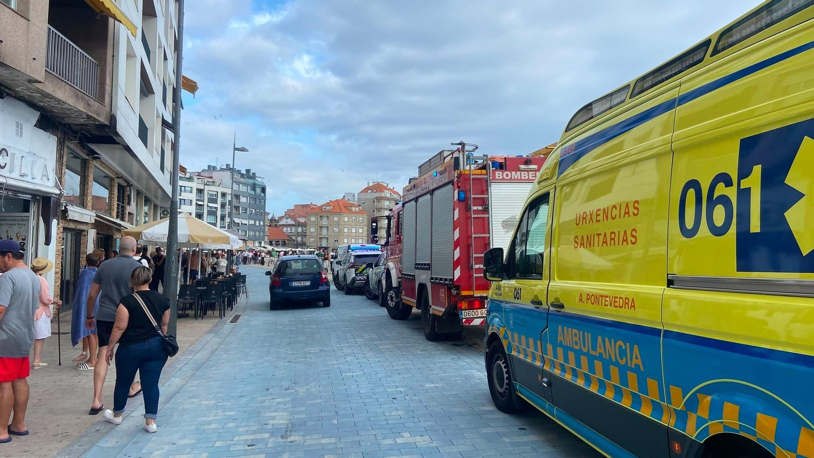 Herida un persona con quemaduras en un accidente en una cocina de una cafetería en Sanxenxo.