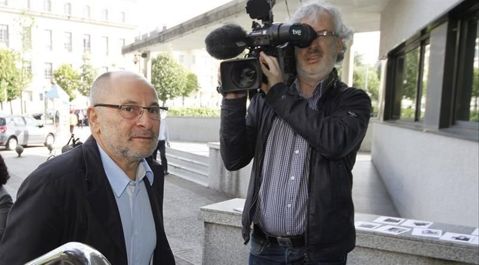 Francisco Rodríguez, exalcalde de Ourene, a su llegada este lunes a los juzgados de Lugo. (EFE)