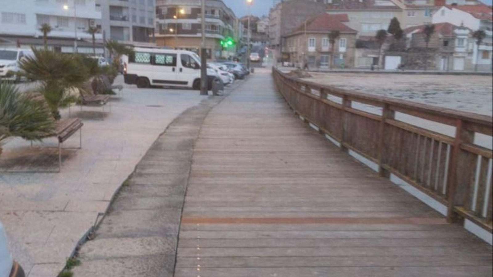 La pasarela fue completamente renovada y ya es transitable.