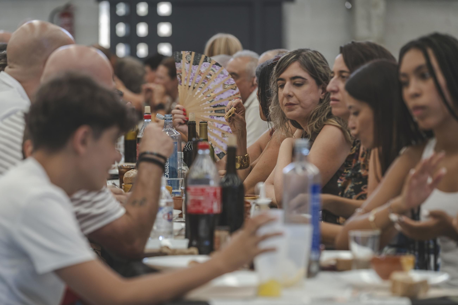 Galería | A Merca disfruta de una gran Festa do Porco ó espeto, en fotos