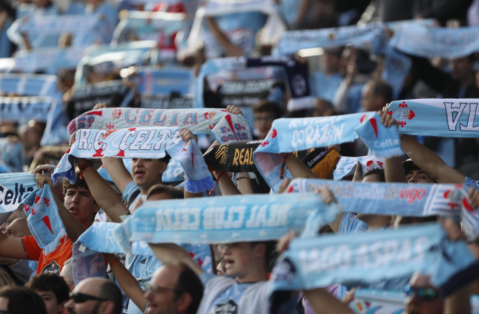 Galería | La goleada del Friburgo puso fin al sueño europeo del Celta