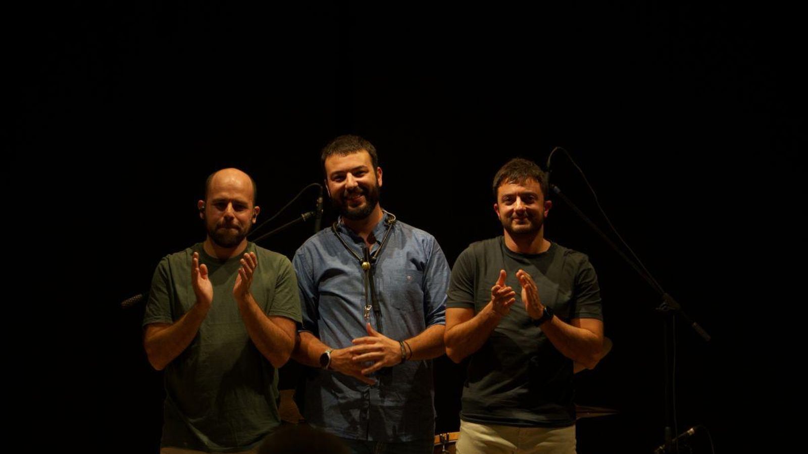 Efrén Nóvoa e Héctor Pérez completan o conxunto.