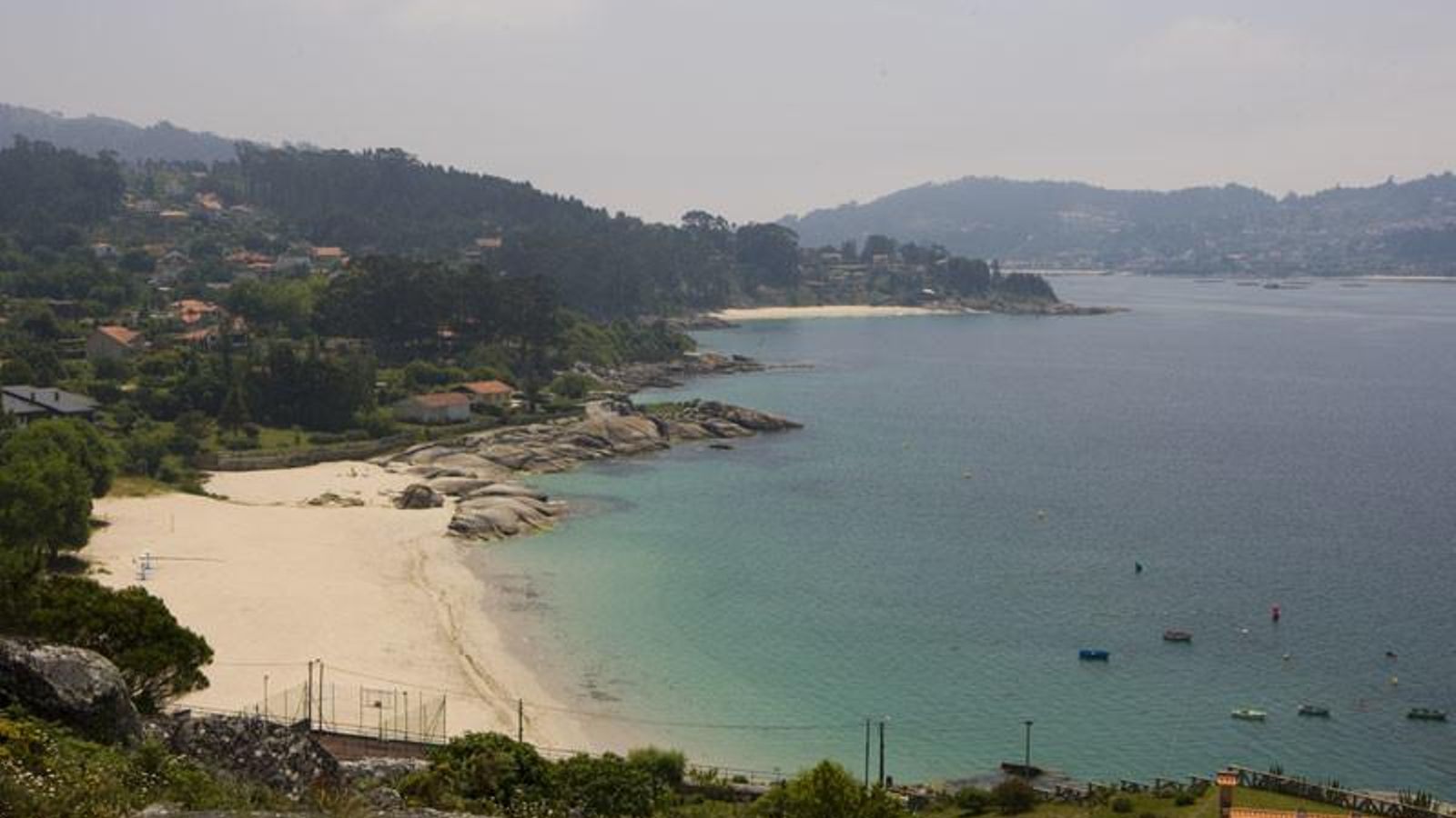 La playa de Menduiña, Cangas do Morrazo.