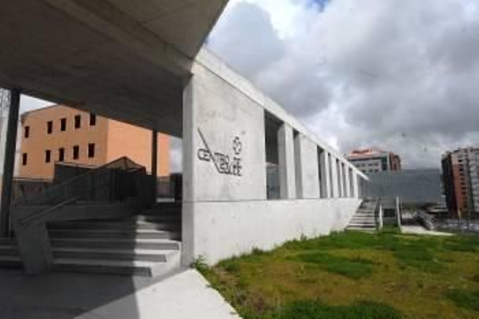 El nuevo centro de salud dará servicio a un polígono en el que habitan unas seis mil personas. (Foto: LYDIA MIRANDA)