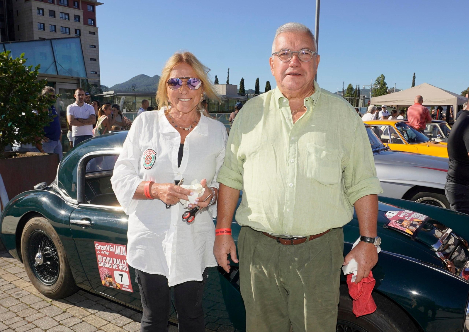 Galería | Los coches clásicos toman el Gran Vía
