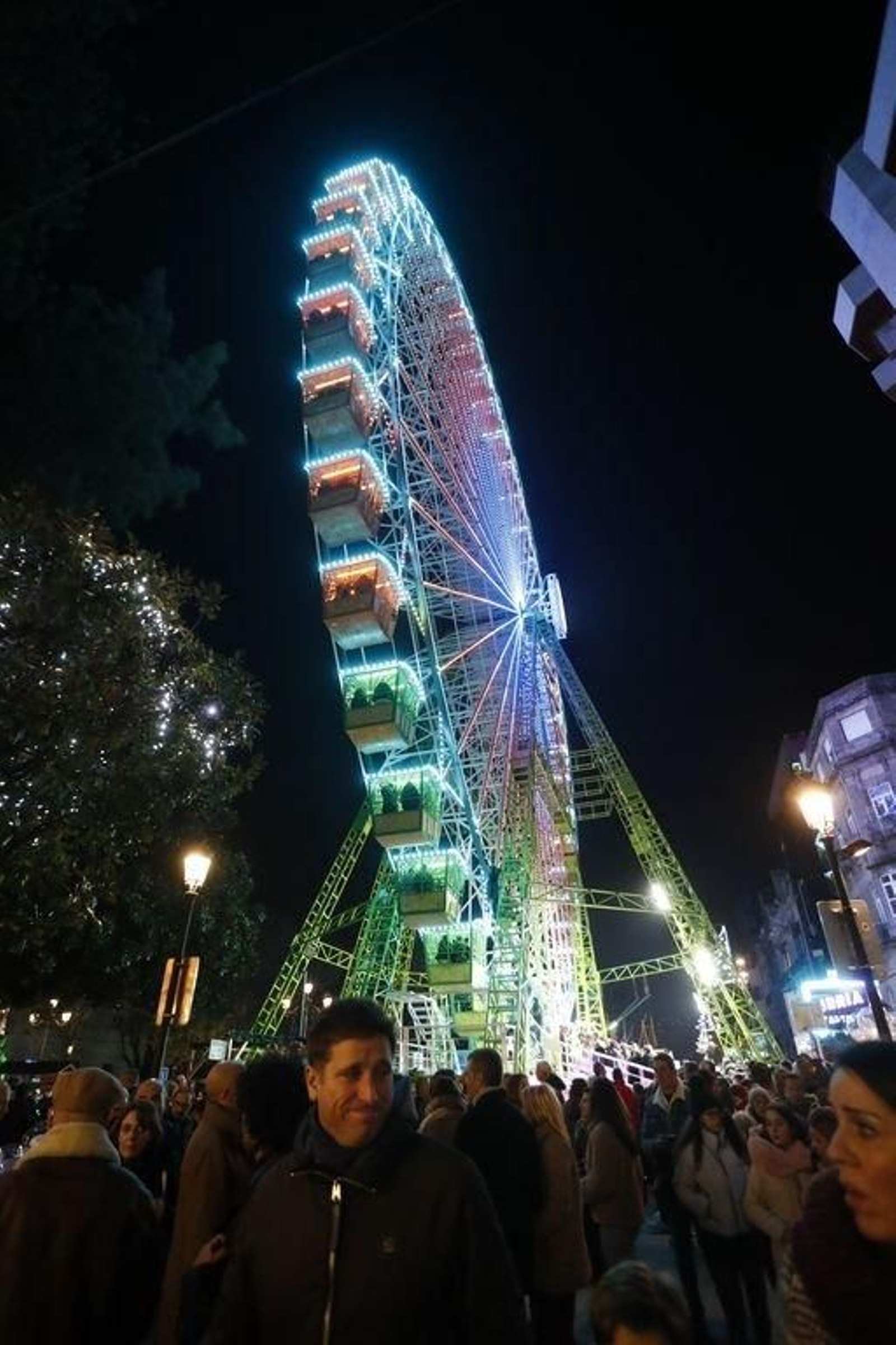 Los turistas invaden Vigo en el Puente113