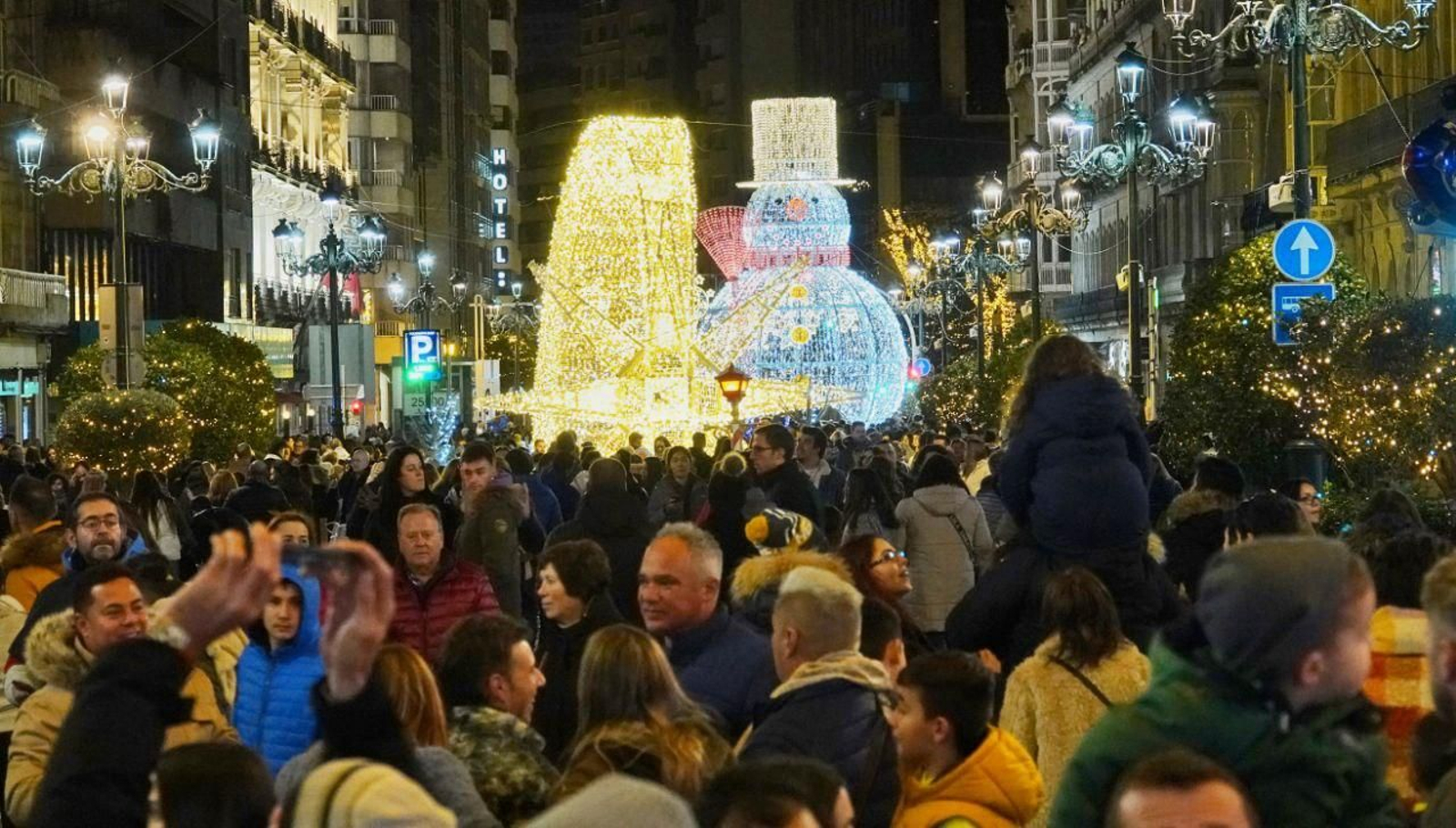 Visitantes a la pasada Navidad de Vigo. // Vicente Alonso