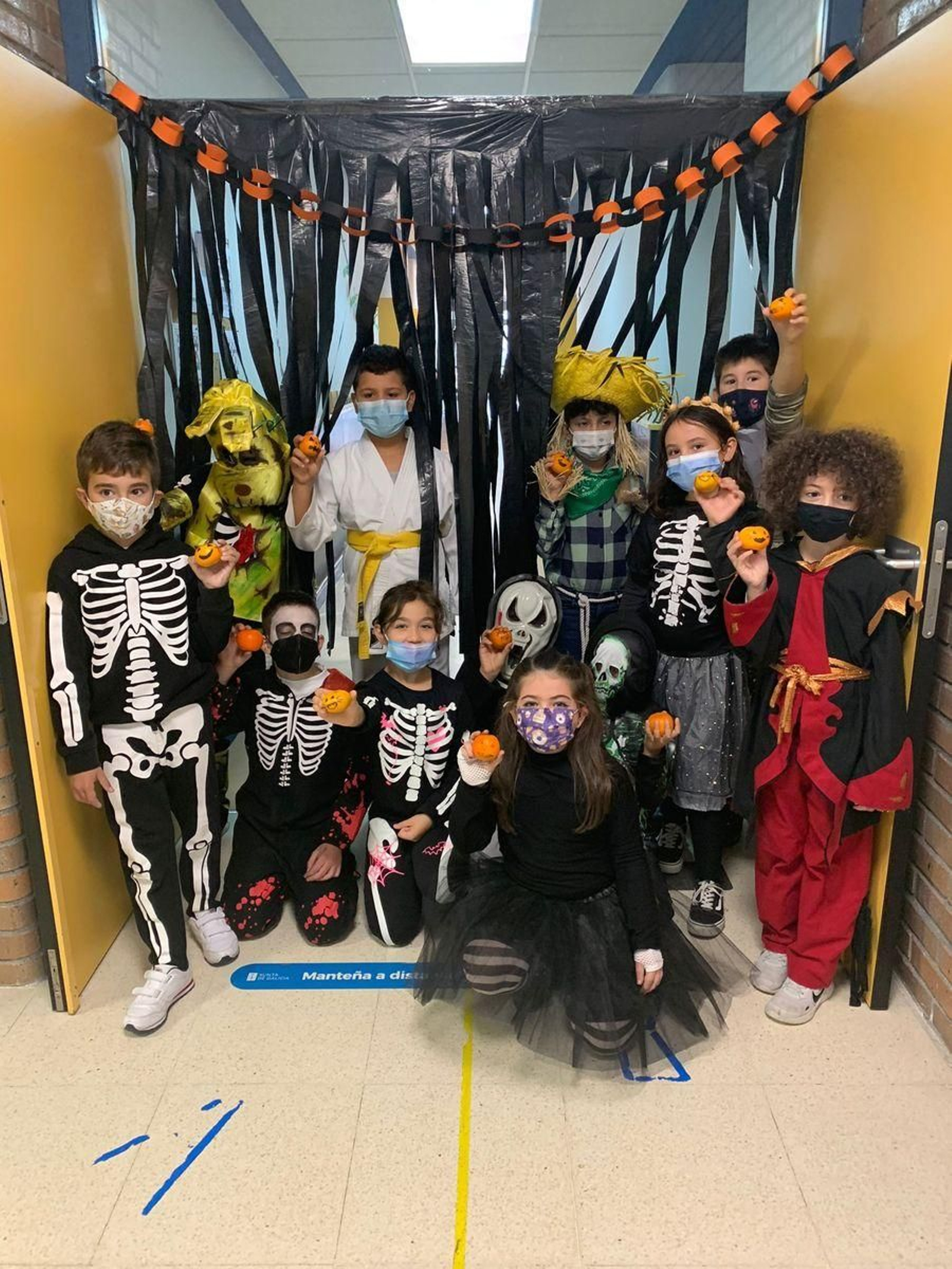 Irmáns Villar. O Irmáns Villar decorou tódolos recunchos do centro.