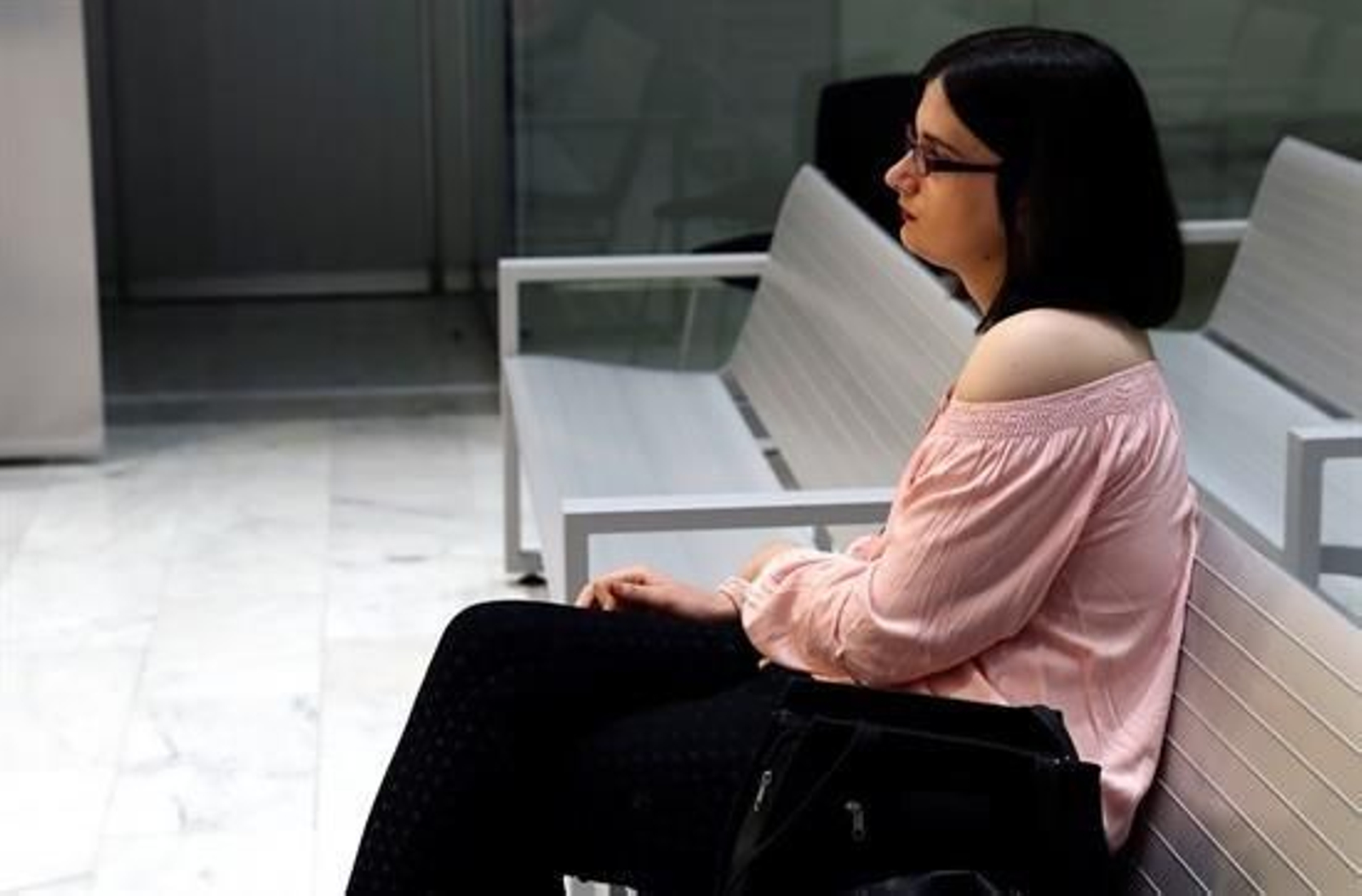 El Tribunal Supremo ha anulado la condena a 1 año de prisión y 7 de inhabilitación absoluta que la Audiencia Nacional impuso a la tuitera Cassandra por un delito de humillación a las víctimas del terrorismo por sus tuits sobre la muerte de Carre