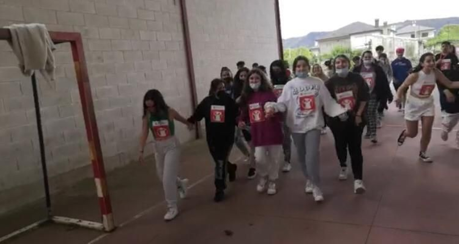 A carreira solidaria.