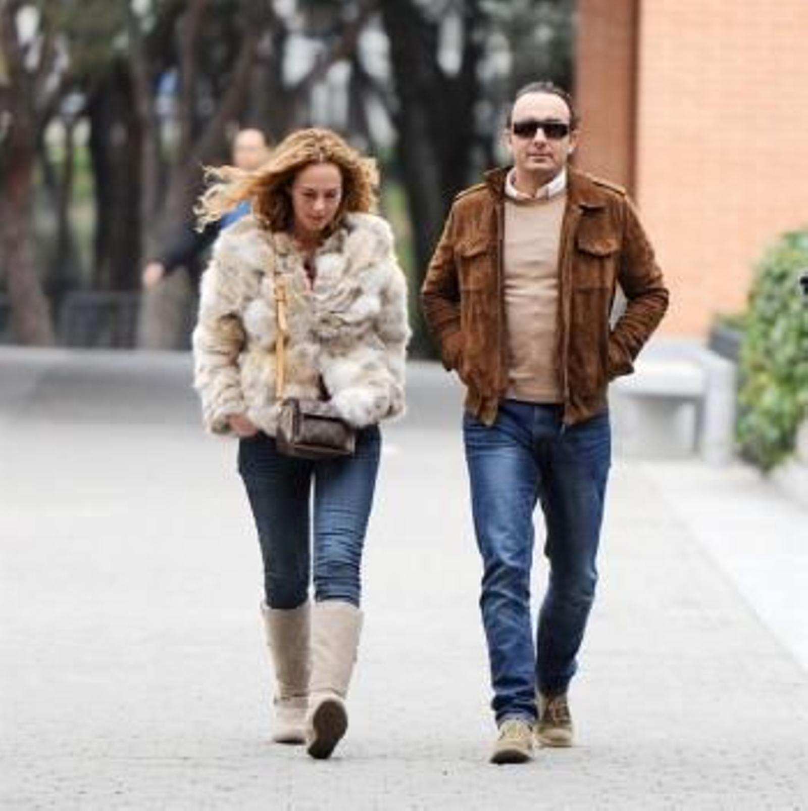 Rocío Carrasco la hija de la cantante Rocío Jurado y el boxeador Pedro Carrasco acudió el domingo a un restaurante acompañada de su pareja Fidel Albiac.