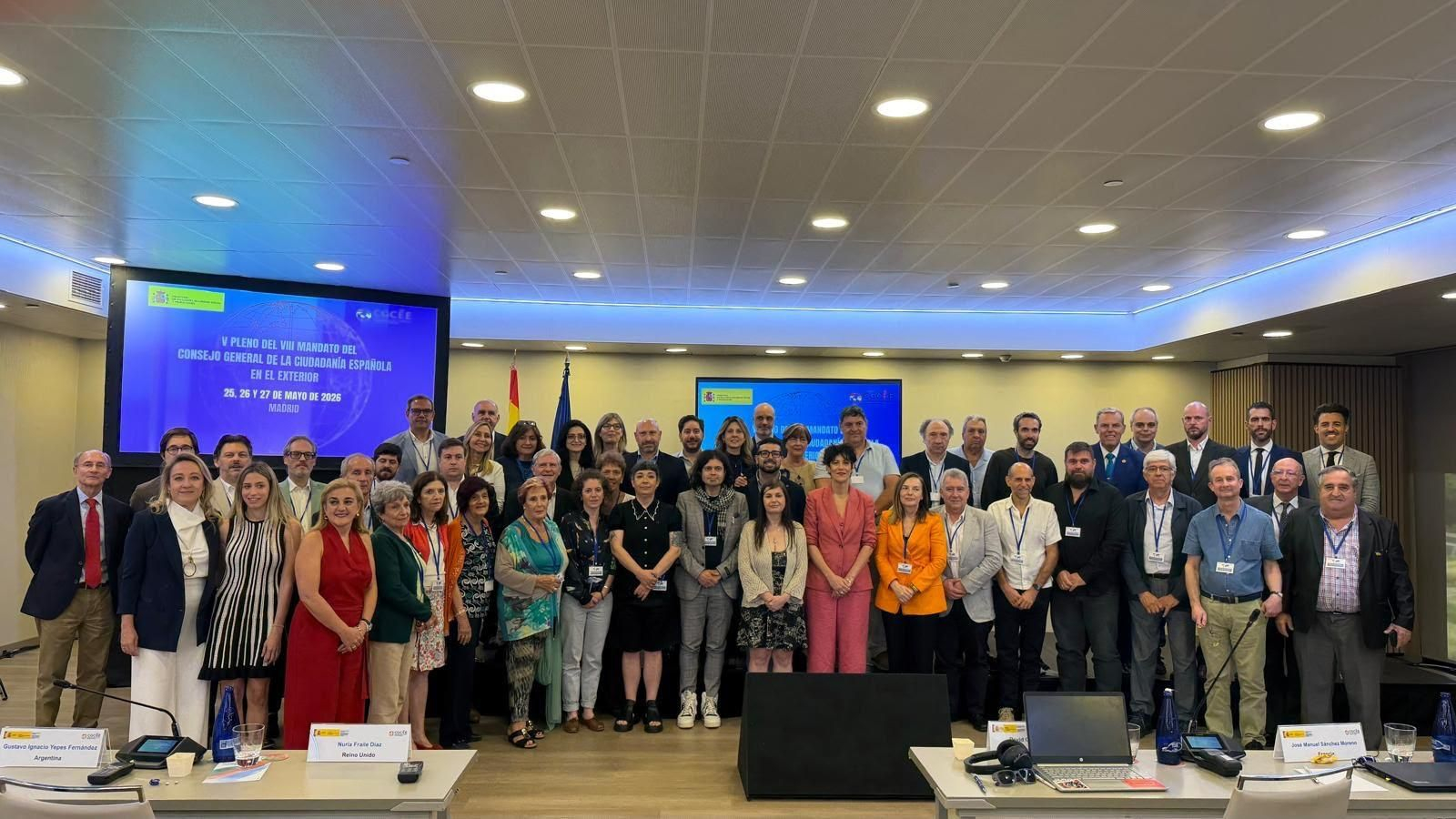 Miembros del Pleno del CGCEE durante su última reunión en Madrid