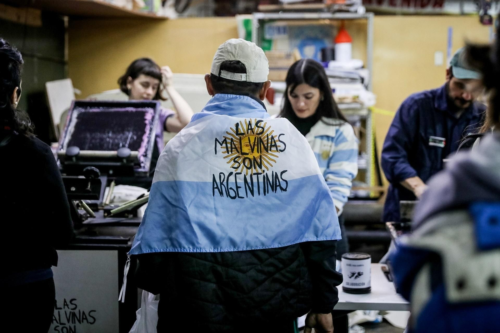 Pancarta de reivindicación argentina sobre las Malvinas