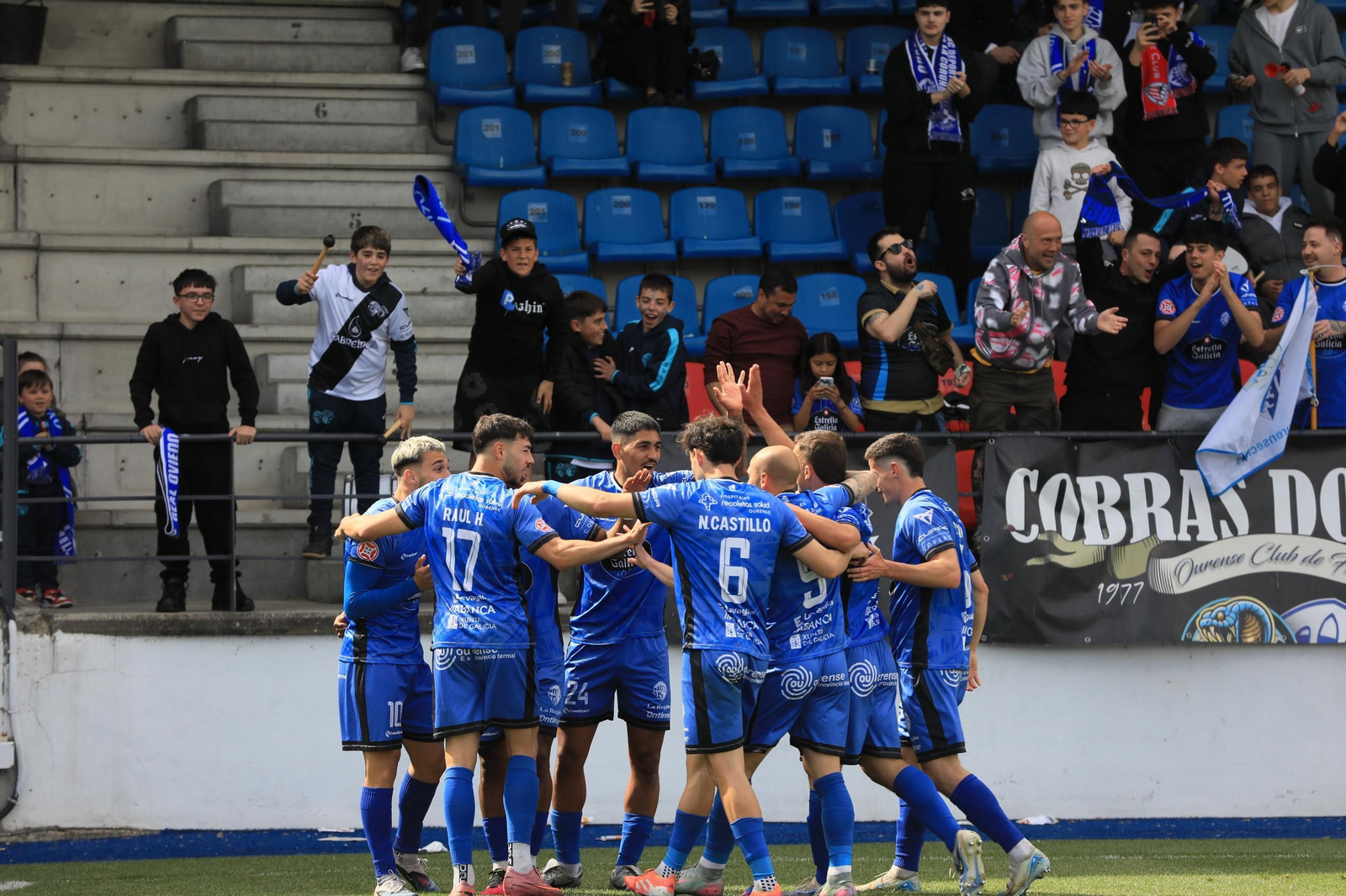 Galería 1 O Couto disfruta de una gran victoria del Ourense CF ante el Lugo (4-2)