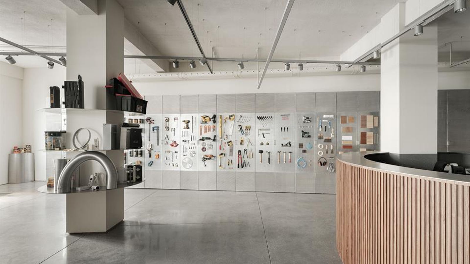 Ferretería en Cambre. (FOTO:COAG)