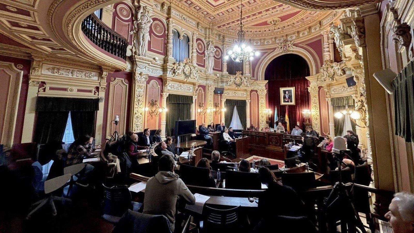 Pleno extraordinario del Concello de Ourense del 26 de diciembre. Foto: Marcos Atrio.
