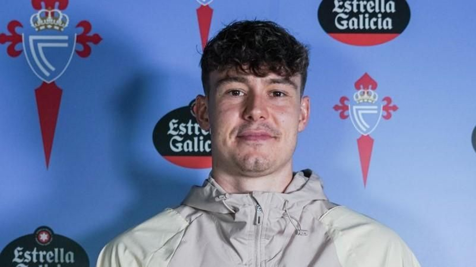 Jorgen Strand Larsen fue el mejor jugador del Celta en octubre.