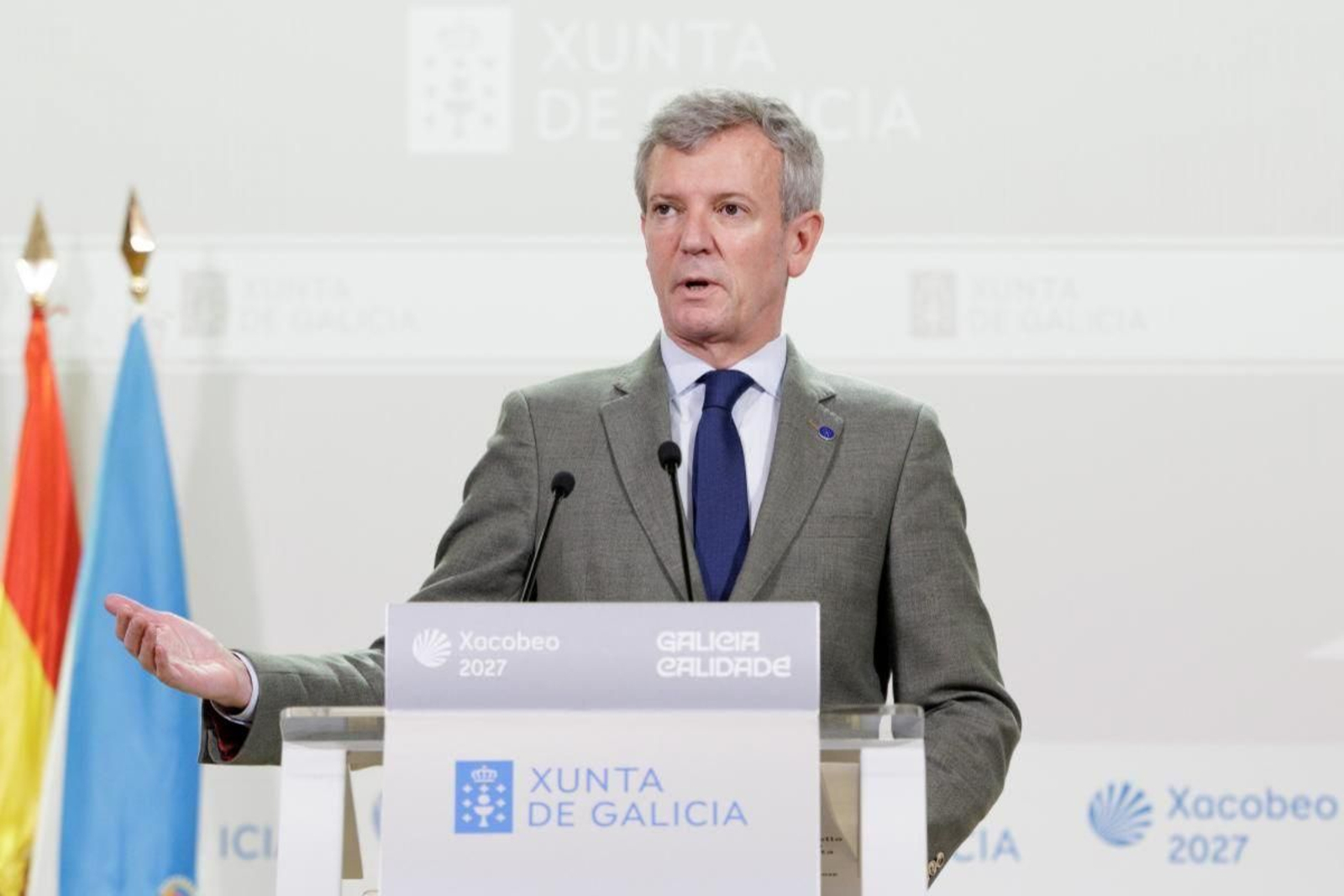 Alfonso Rueda, na comparecencia ante os medios de este luns.