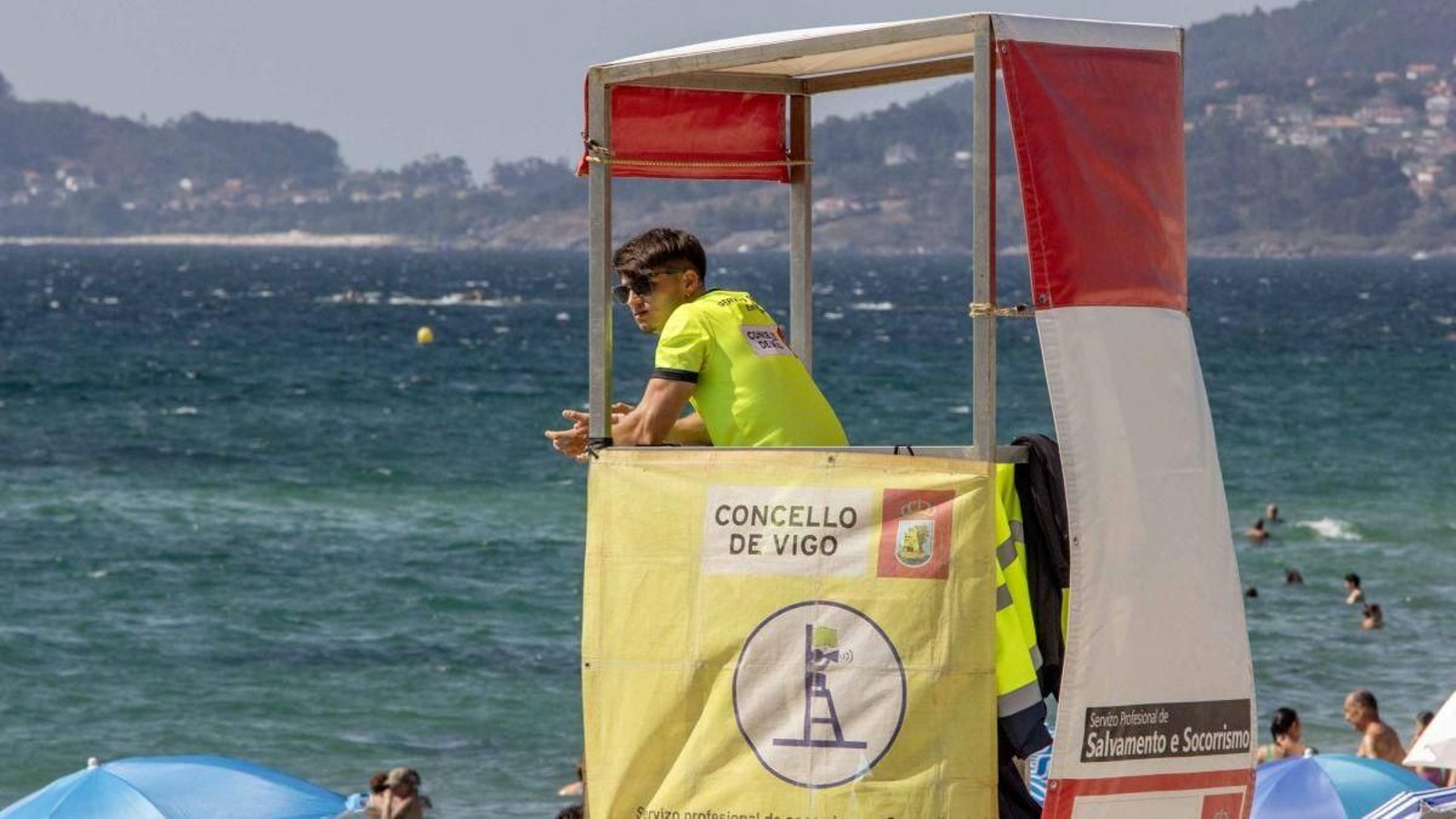 Los socorristas tuvieron más trabajo este año atendiendo todo tipo de picaduras.