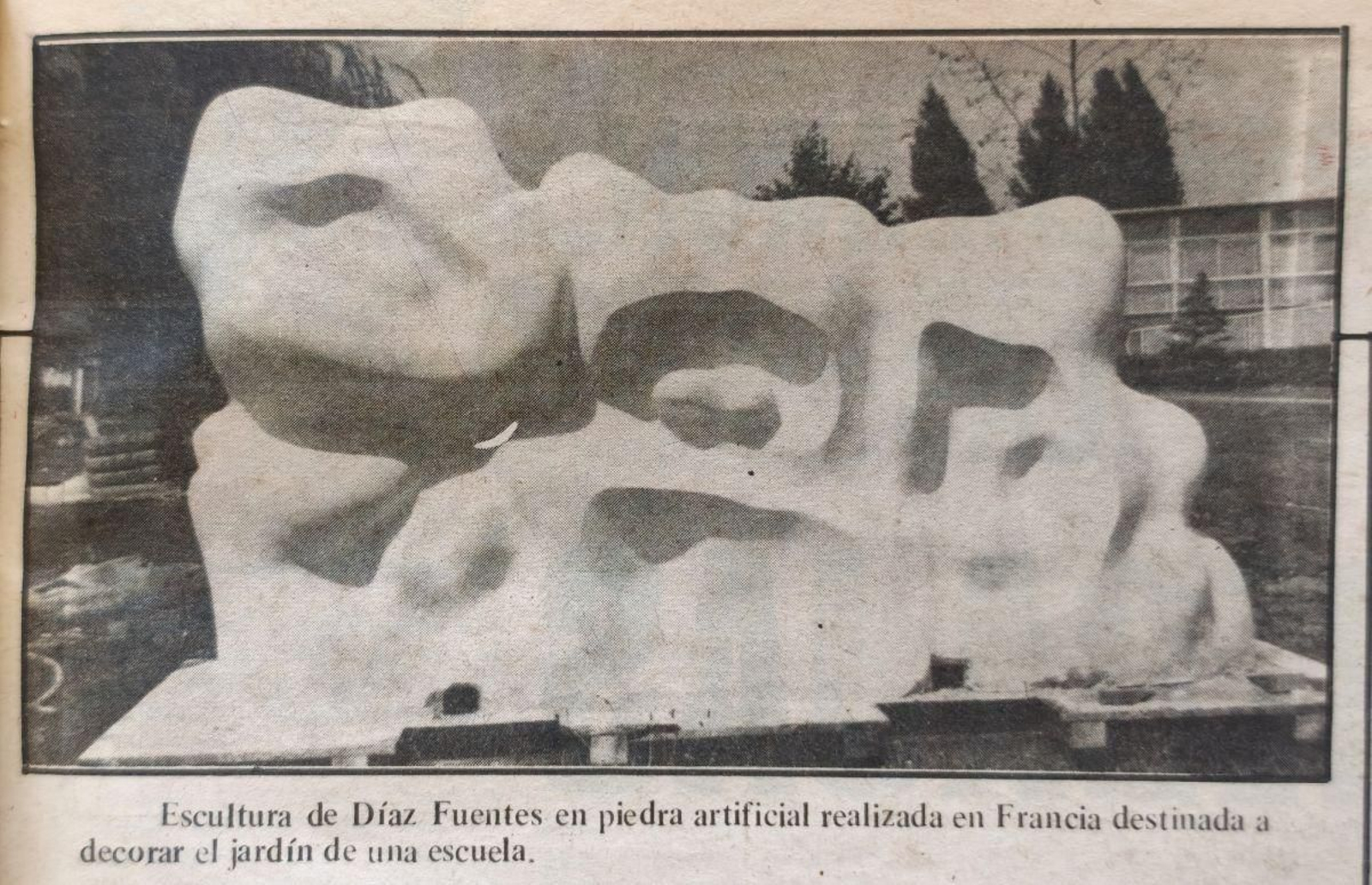 Una de las esculturas de José Díaz Fuentes instalada en Francia.