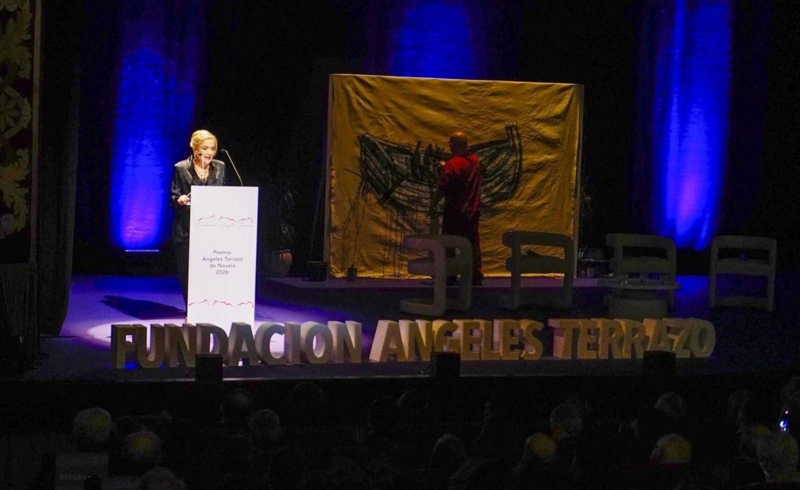 Ángeles Terrazo, presidenta de la fundación y mujer del expresidente del Celta, durante su discurso.
