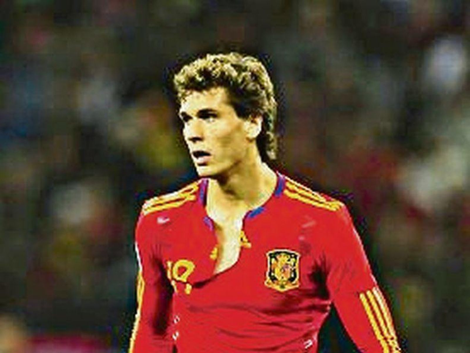 Llorente, con la camiseta rota en aquel recordado partido ante Portugal del Mundial de 2010.