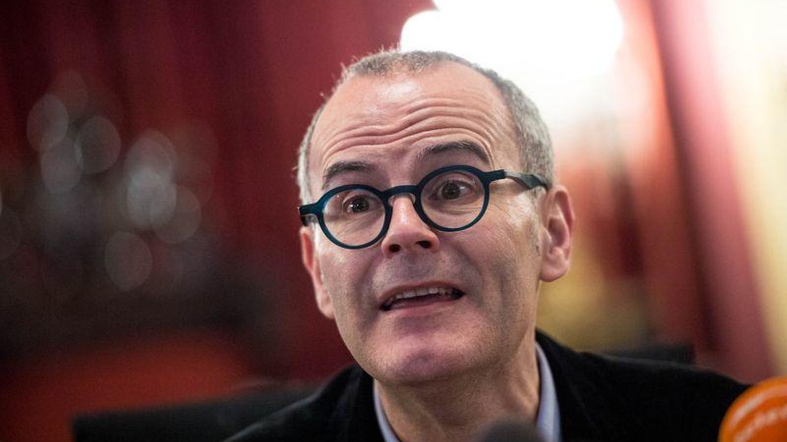 OURENSE (CASA CONSISTORIAL). 05/02/2019. OURENSE. Presentación Entroido. El alcalde de Ourense, Jesús Vázquez, y la concelleira de cultura, Belén Iglesias, presentan en rueda de prensa el programa de actividades organizadas por el concello con motivo de las Festas do Entroido de Ourense 2019. FOTO: ÓSCAR PINAL.