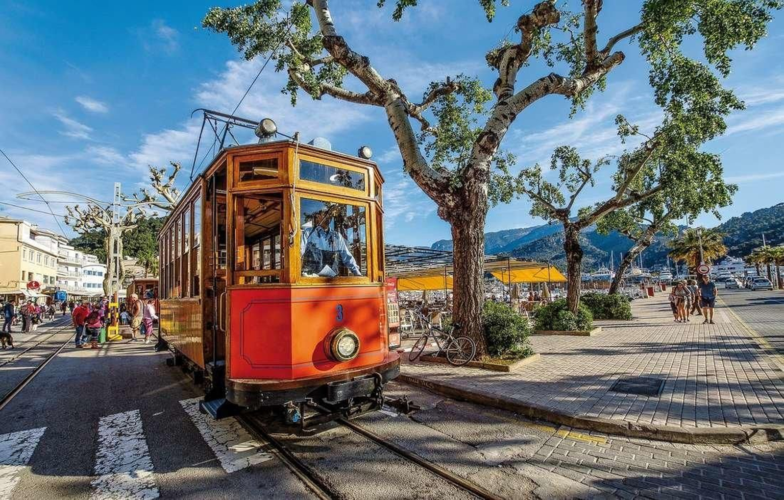 El pueblo mallorquín de Sóller, cuyo centro histórico está catalogado como Patrimonio Mundial por la UNESCO, es uno de los pueblos con más menciones en Instagram.