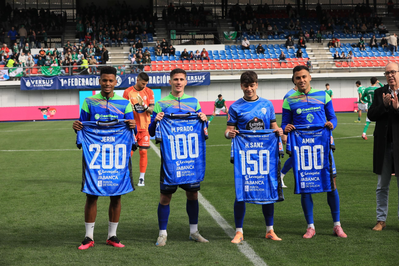 Galería | Así se vivió el derbi gallego en O Couto, en imágenes