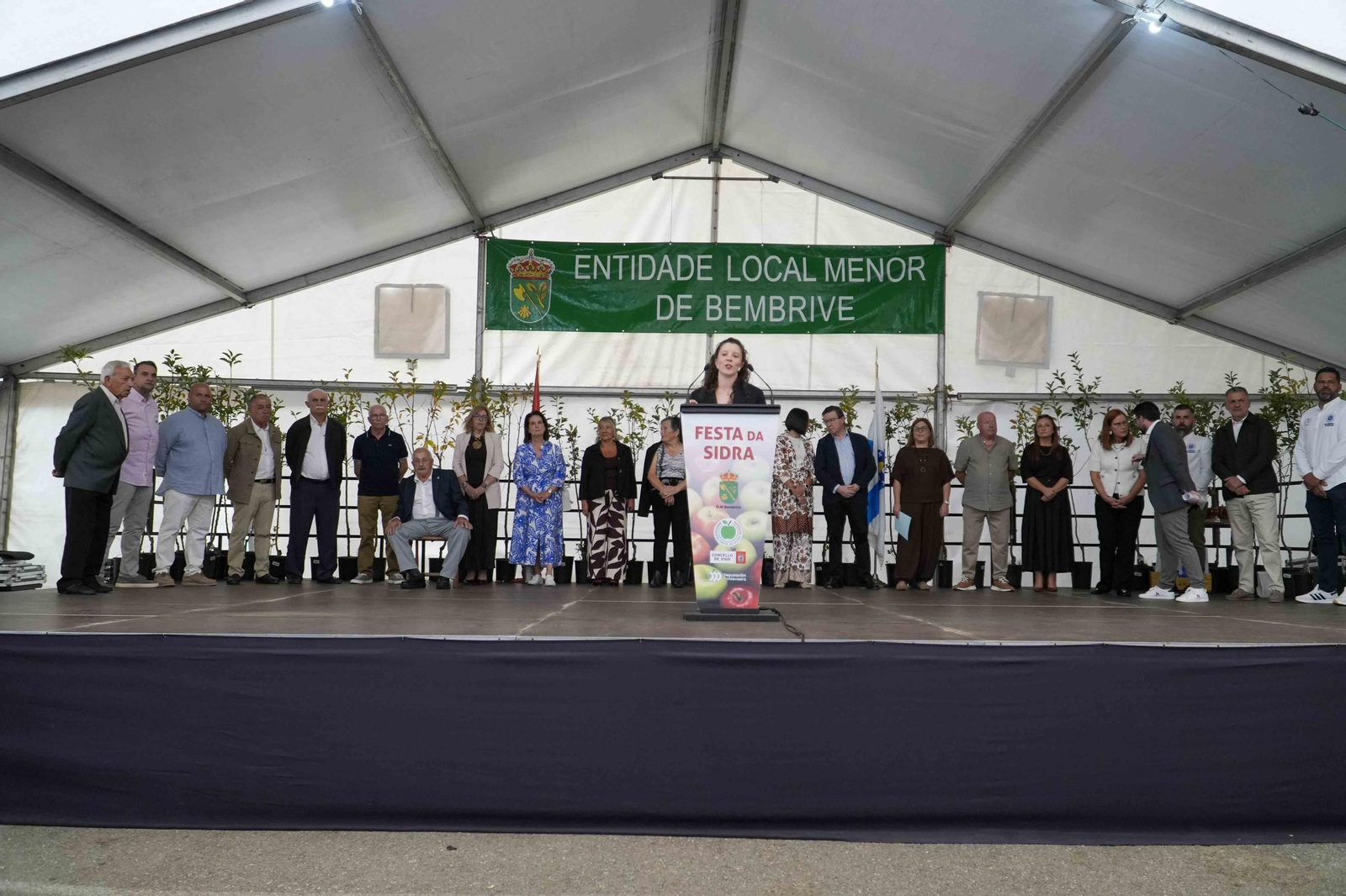 Galería | La Festa da Sidra triunfa en Bembrive con 1.000 litros repartidos