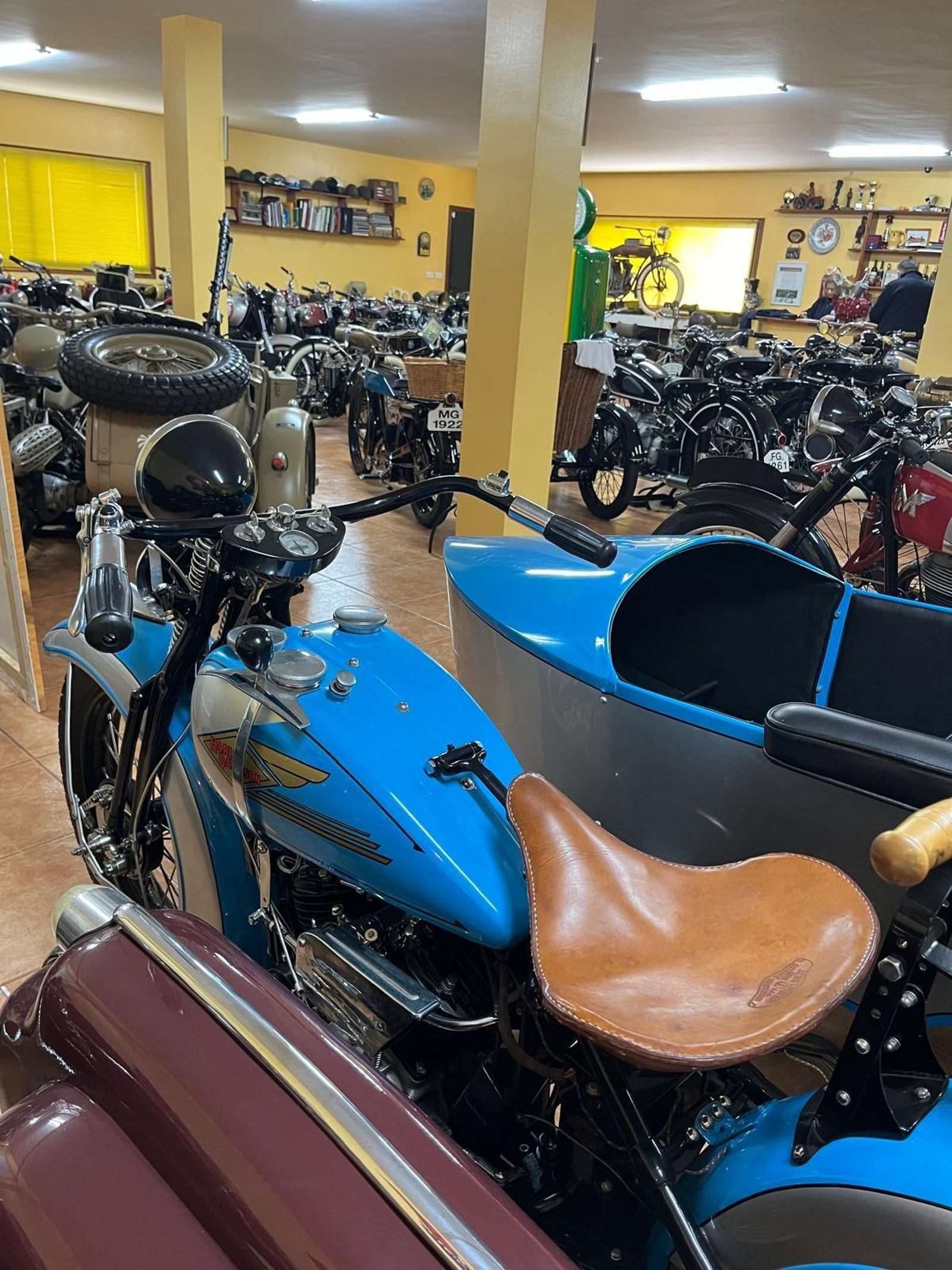 Galería | Un colección de privada y única de casi 200 motos clásicas