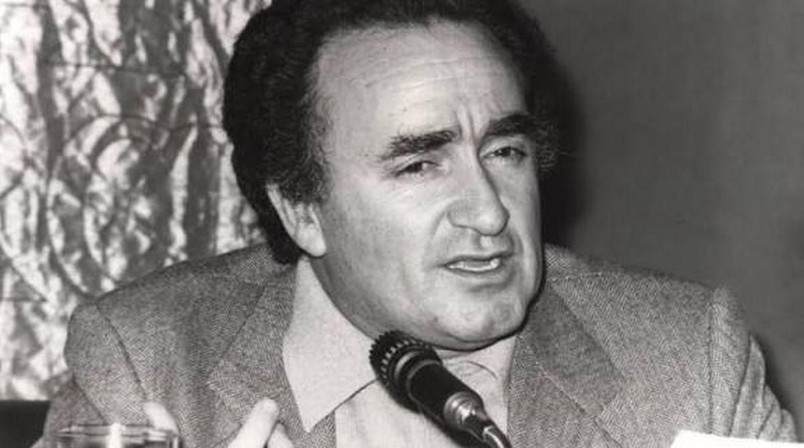 Xesús Alonso Montero, nunha conferencia sobre memoria democrática.