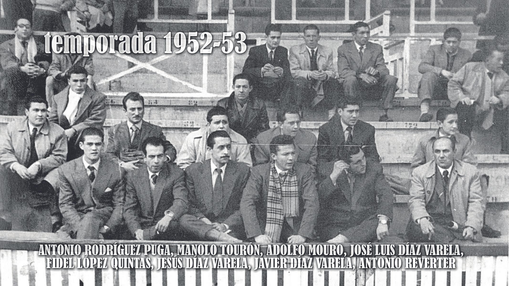 El acta fundacional de CD Ourense, la directiva y la plantilla rojilla de 1952, y la crónica del diario La Región del primer amistoso del equipo ourensano.