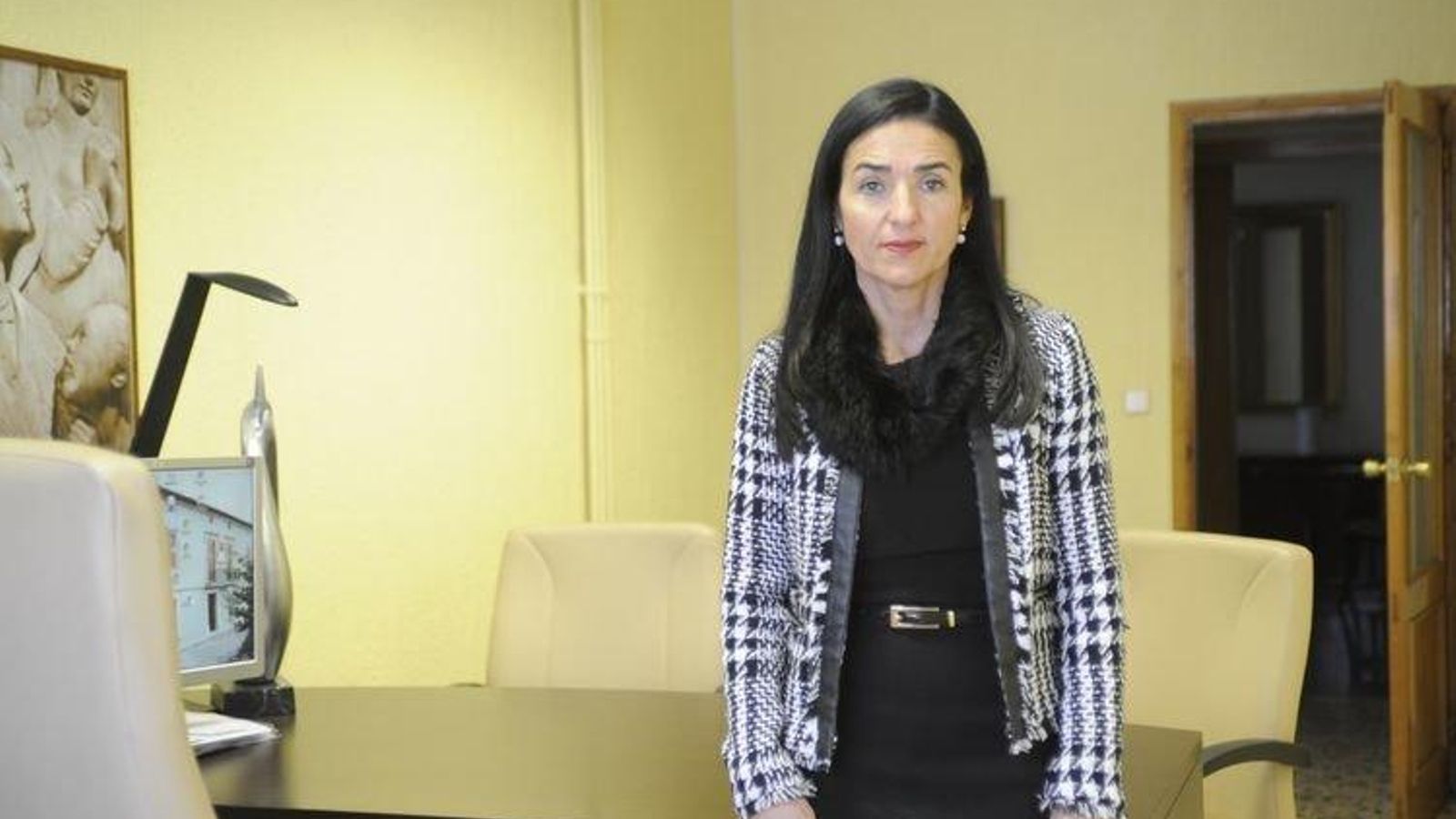 Reportaje Xornal escolar colegio Carmelitas29-2-16Directora