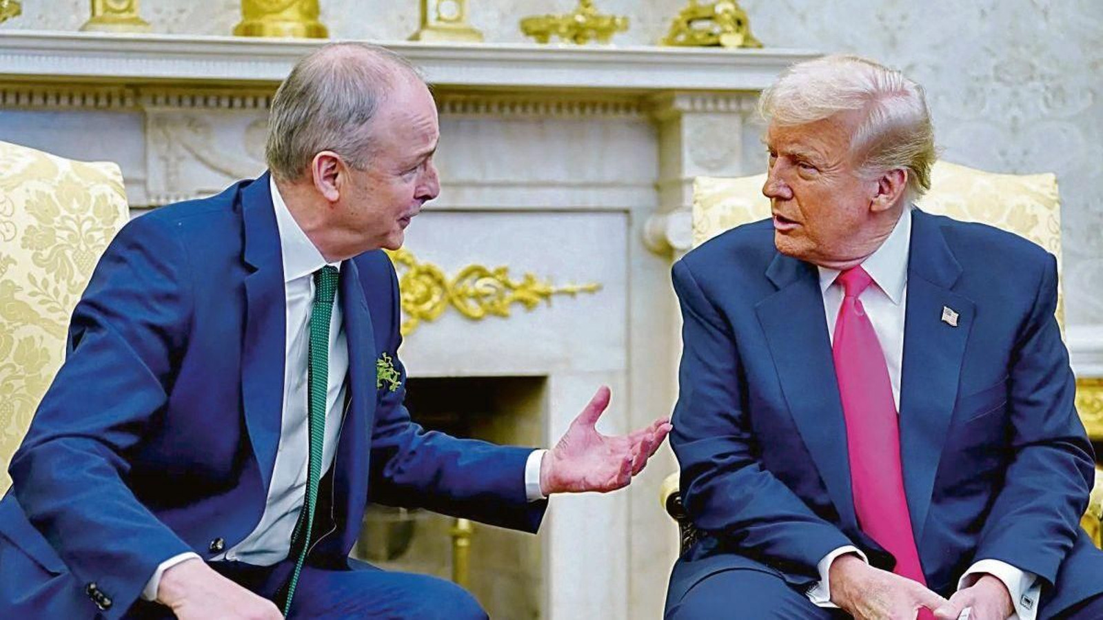 Trump, ayer con el primer ministro irlandés, Micheál Martin.