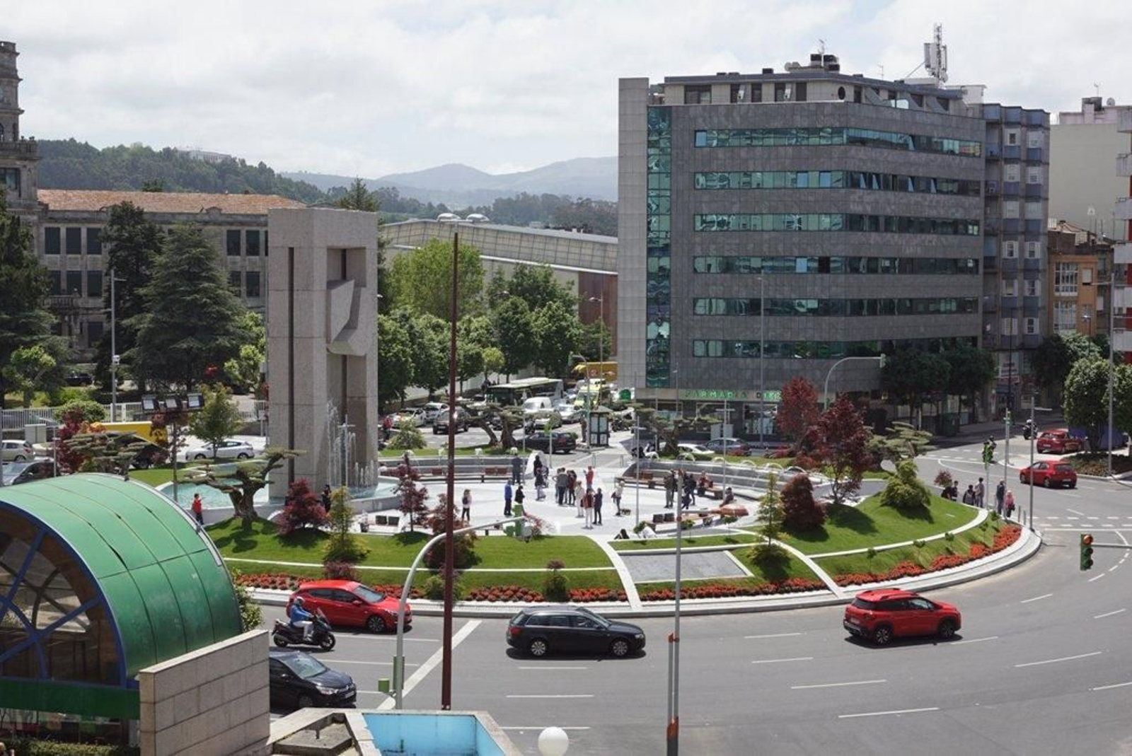 Vista aérea  de Plaza América // Vicente