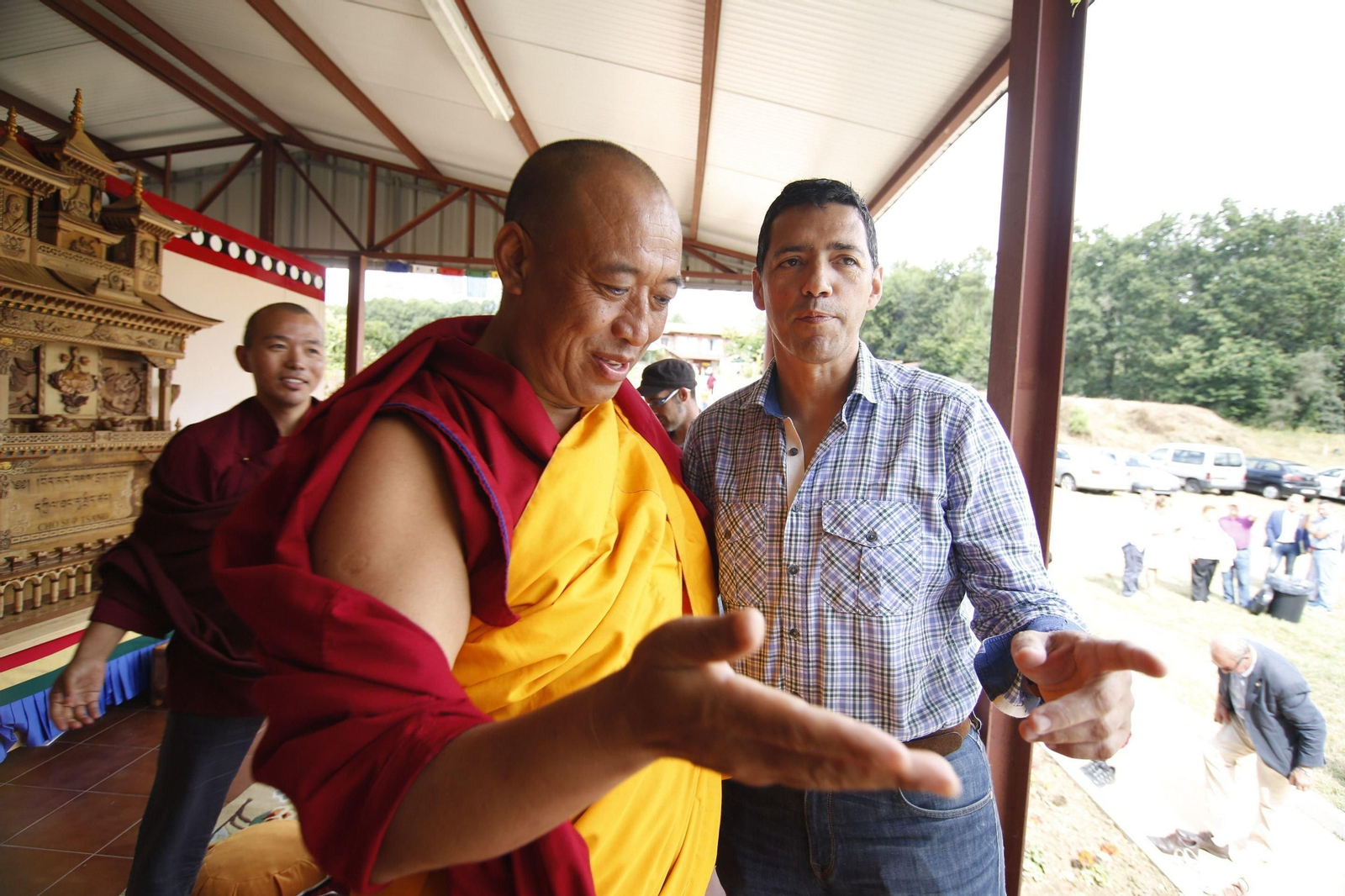 Inauguración do templo budista en Ventoselo