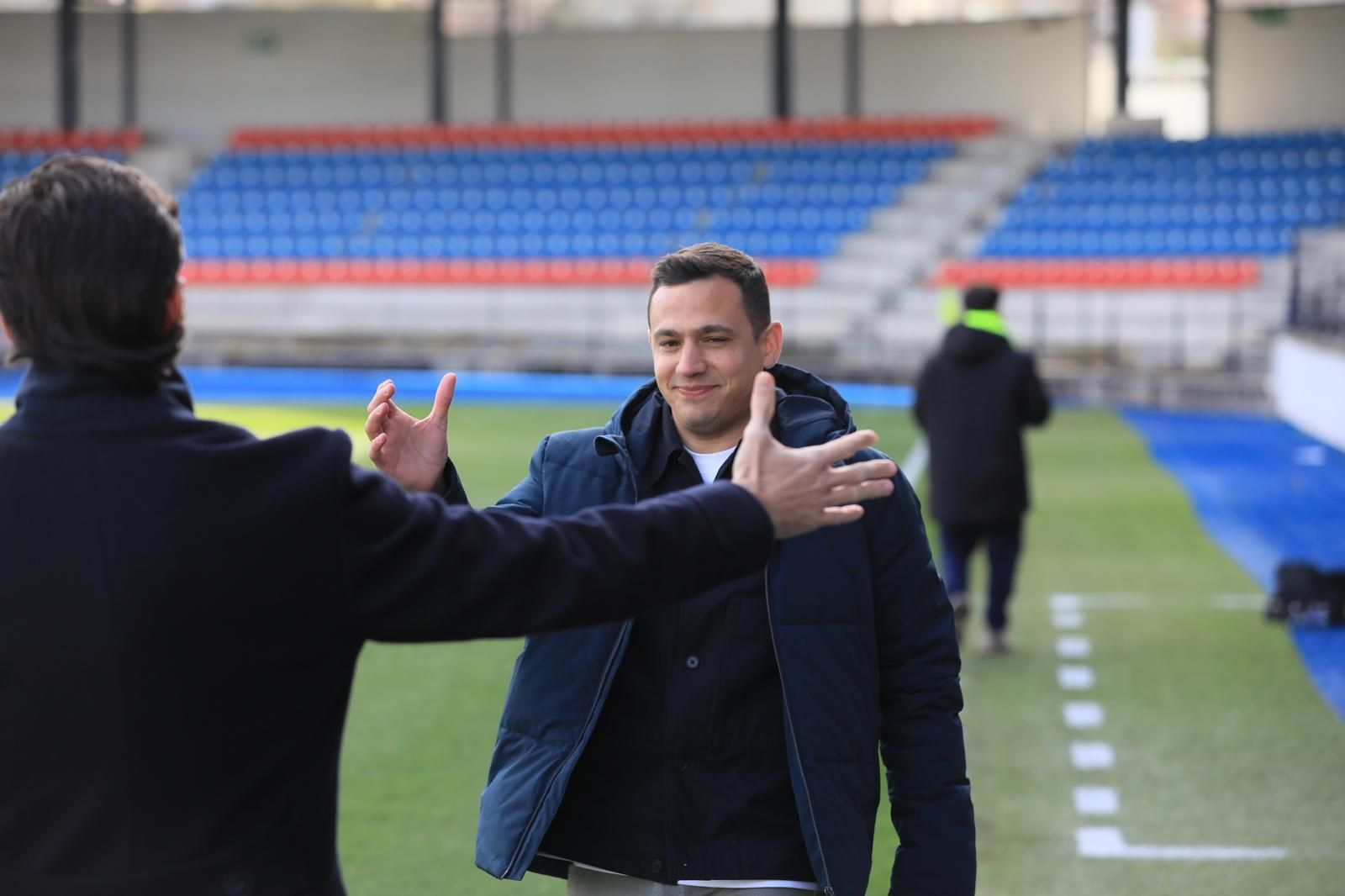 Galería | Goles y disfraces en el regreso del Ourense CF a O Couto