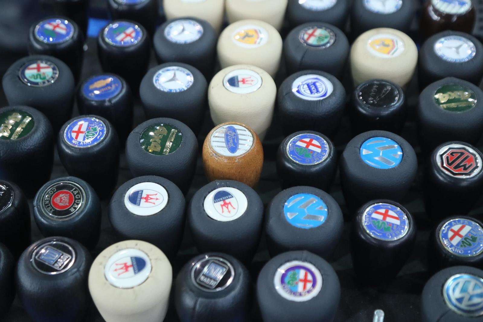 Galería | Más de un centenar de coches en el Salón del Automóvil Clásico