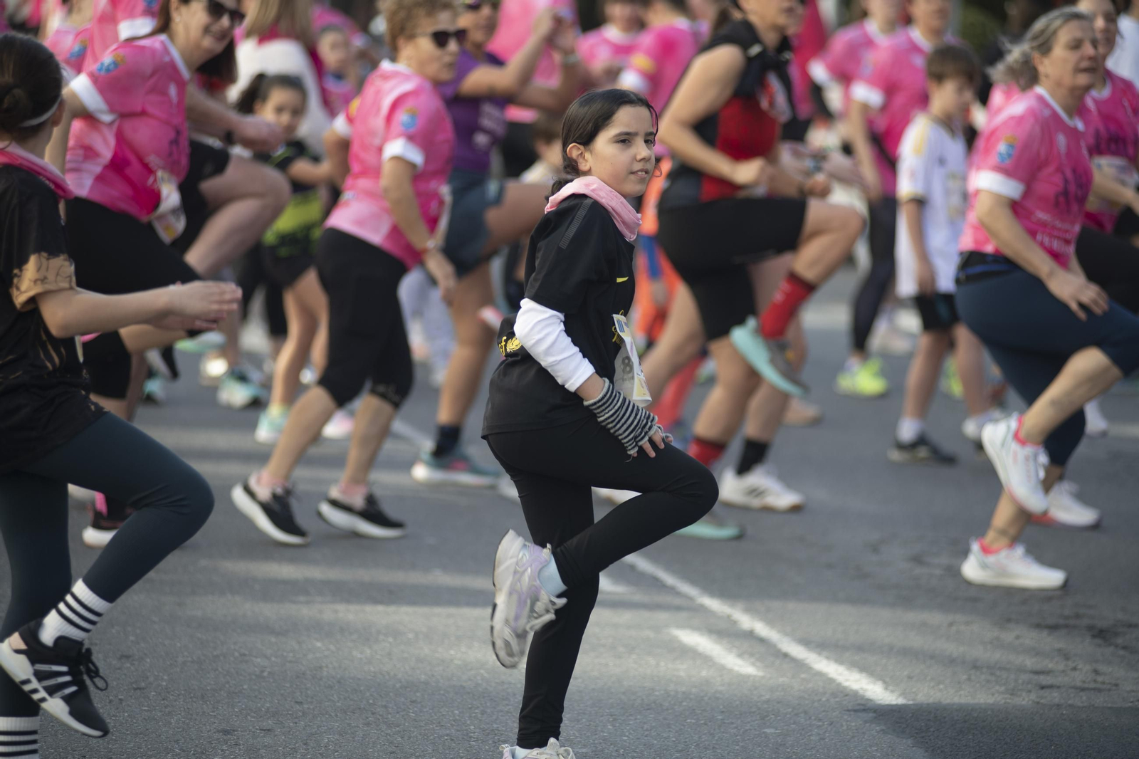 Galería | A Valenzá se tiñe de rosa con la III Carreira pola Igualdade
