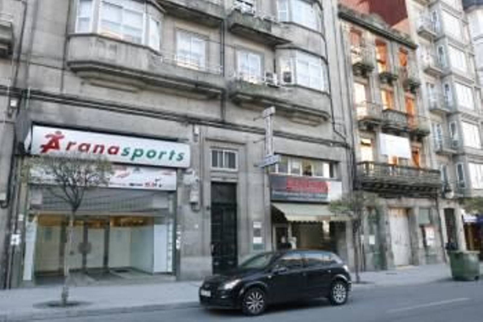 Fachada de la tienda. (Foto: Miguel Ángel)