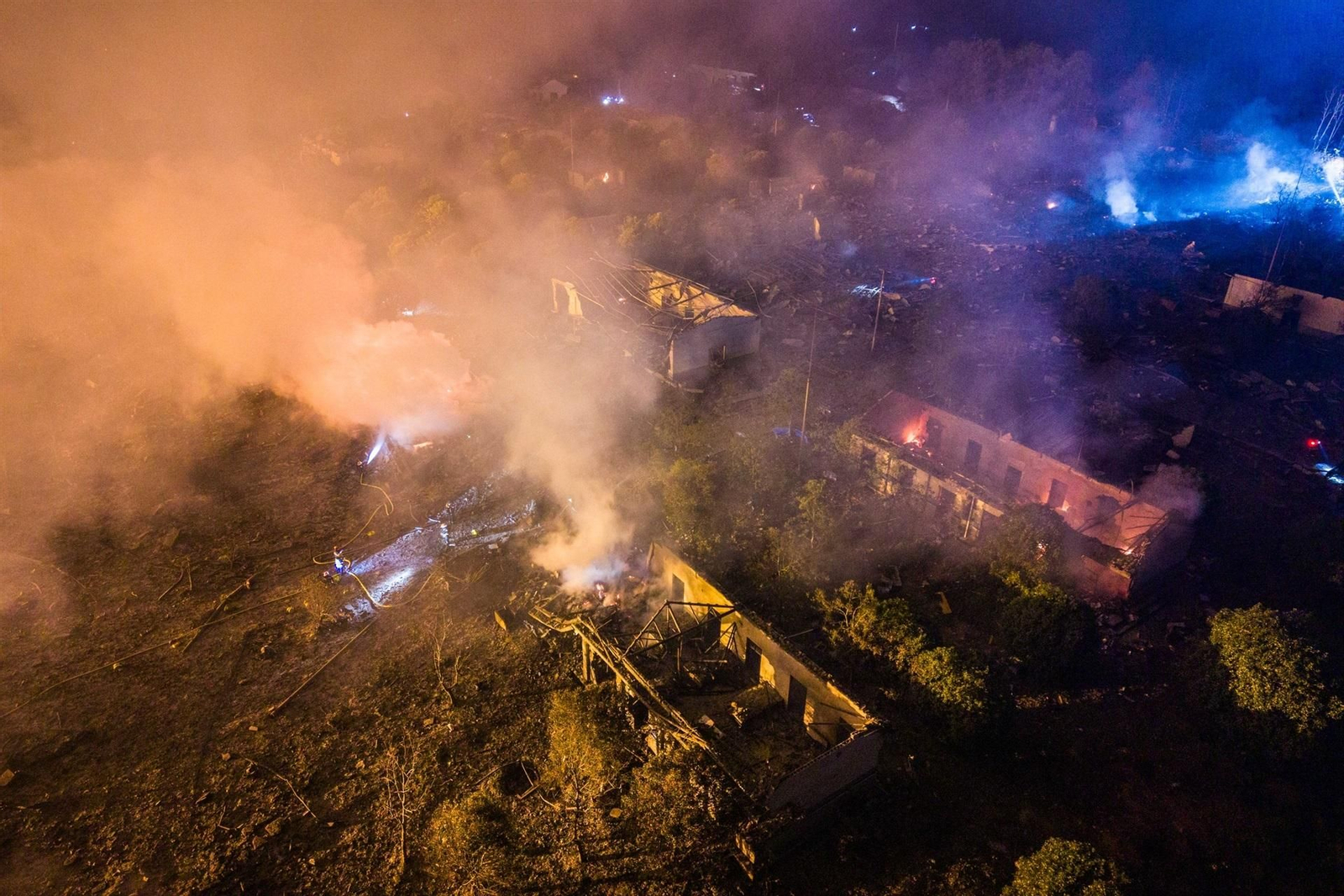 Incendio en una fábrica de fuegos artificiales en China