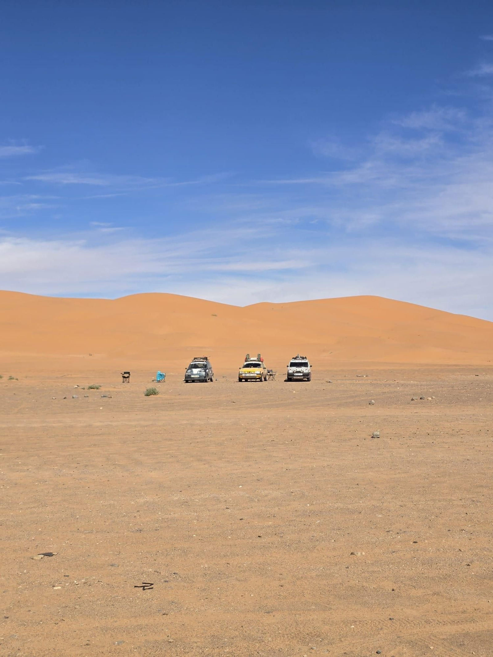 Galería | La pareja cañicense que se embarcó en un raid solidario en Marruecos