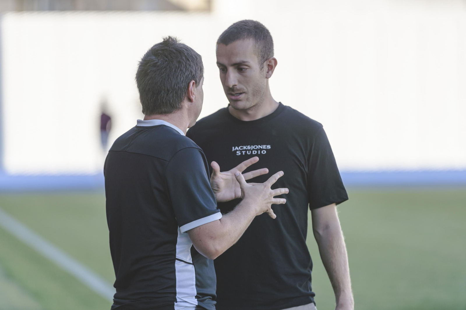 Galería |  O Couto vive una jornada de calor y una nueva derrota de la UD Ourense en Primera Federación