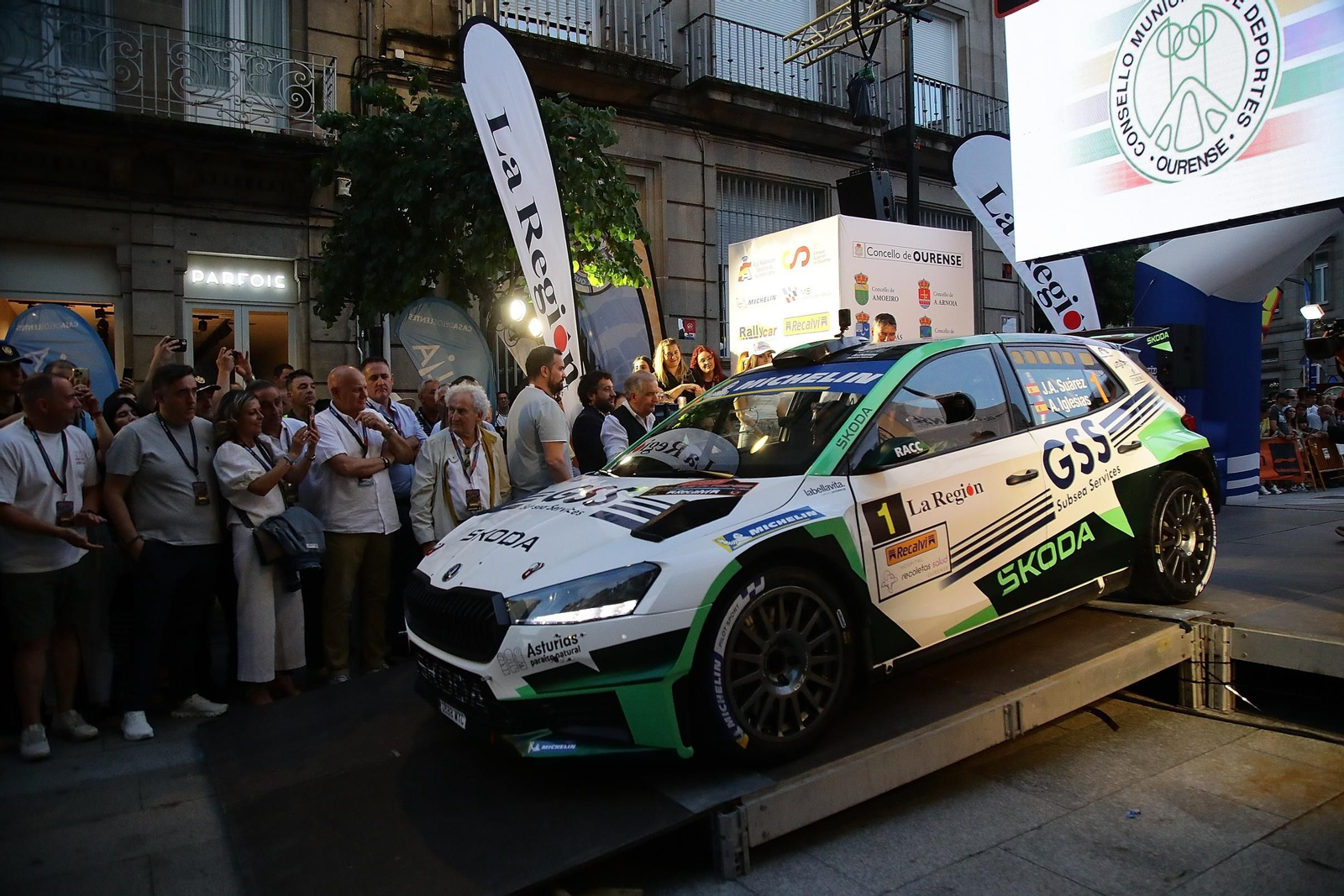 Galería | Arrancan los motores con la ceremonia de inauguración del Rally de Ourense, en fotos