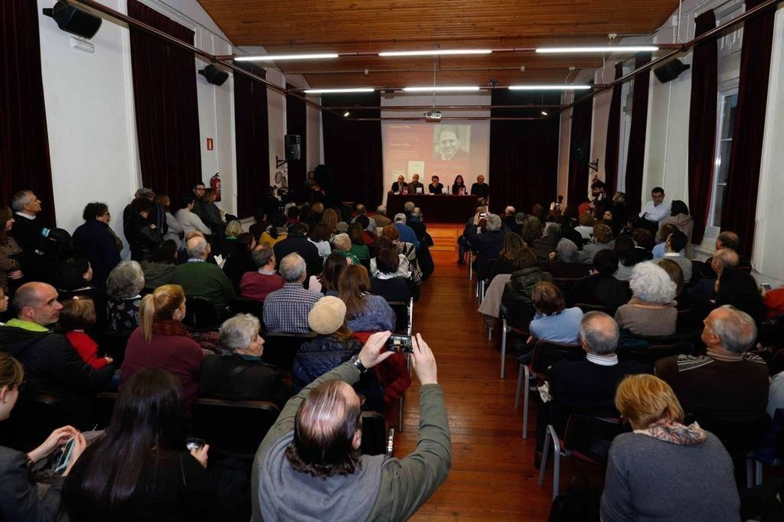 La presentación de “O último barco”, de Domingo Villar, este jueves en Artes e Oficios.