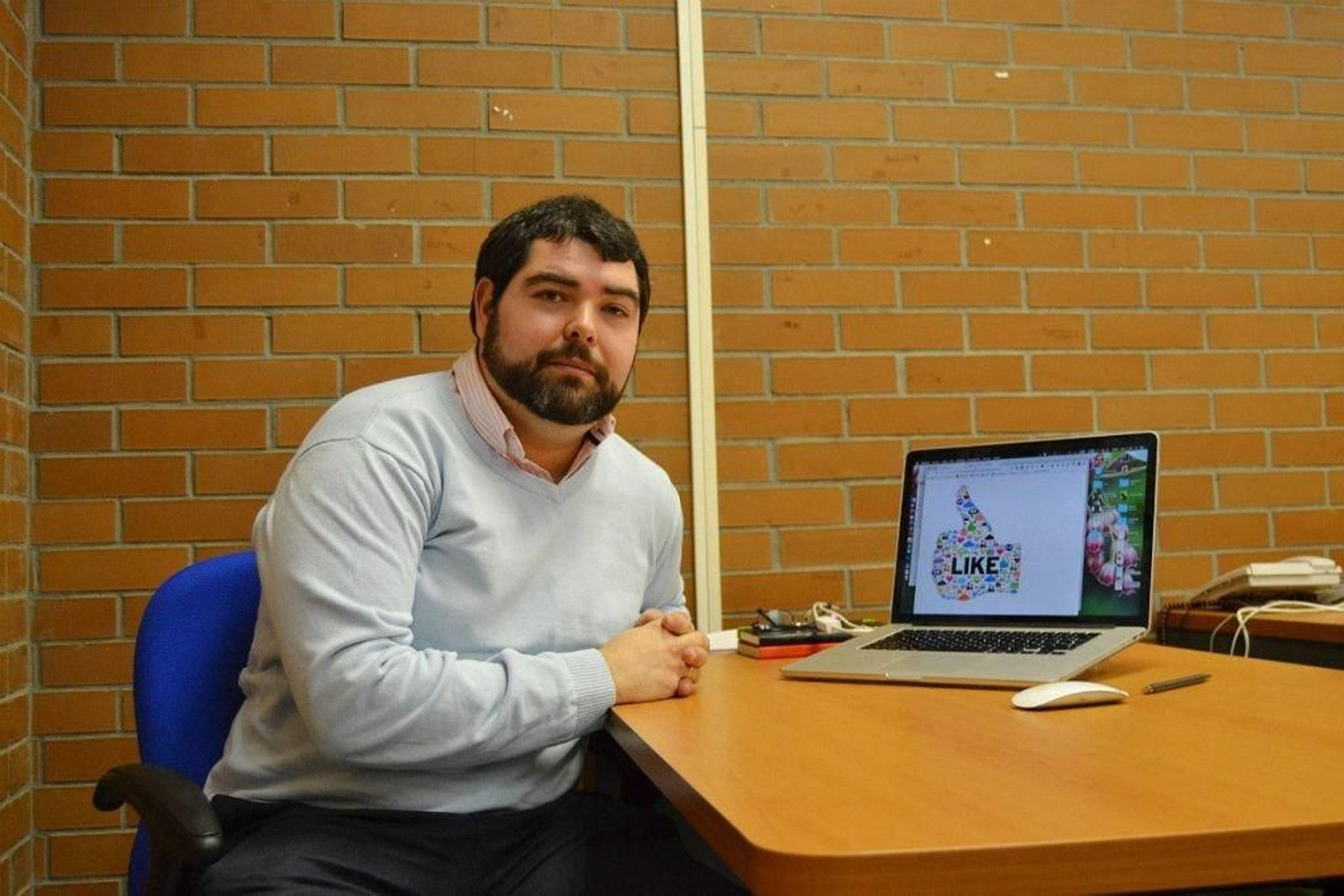 El profesor Xabier Rolán.