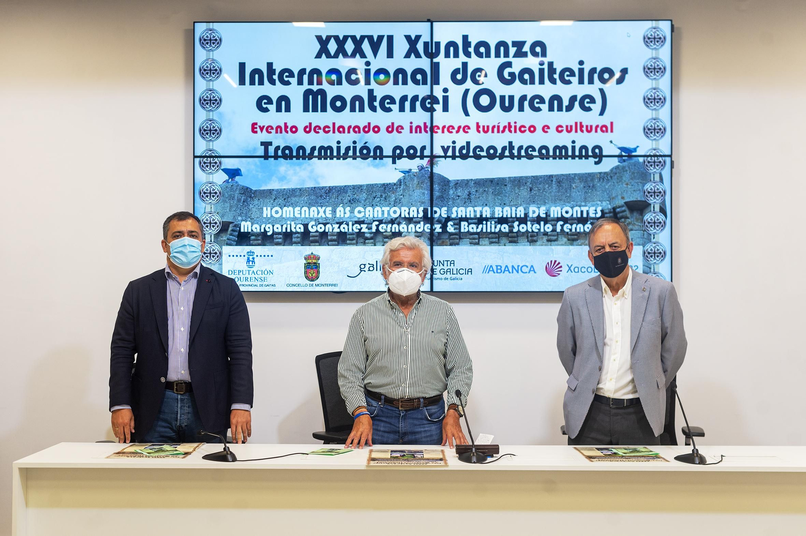 José Luis Suárez, Rosendo Fernández y Xosé Lois Foxo. (Foto: cedida).
