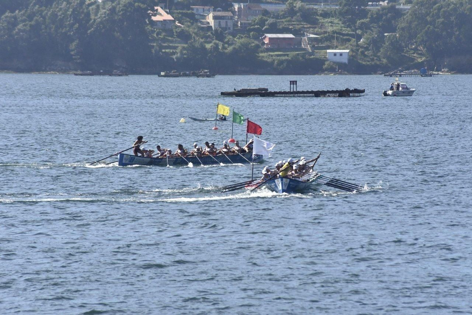 Traiñeiras en Redondela.