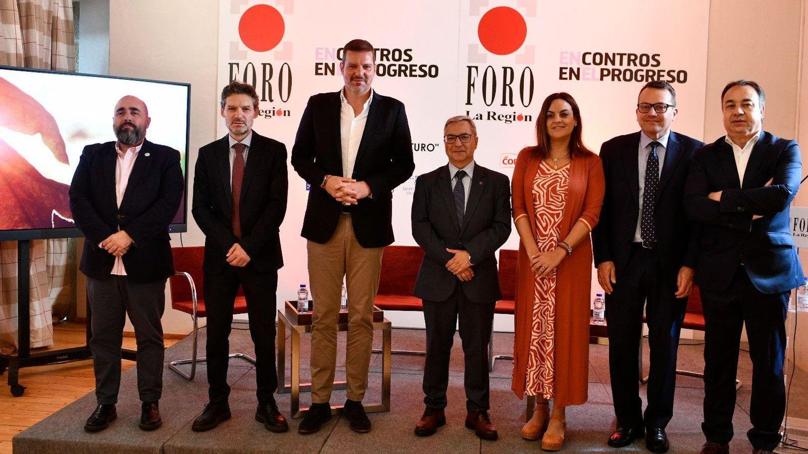 El Foro La Región - Encontros El Progreso reúne en Santo Estevo a instituciones, expertos y emprendedores para reforzar la candidatura de la Ribeira Sacra.